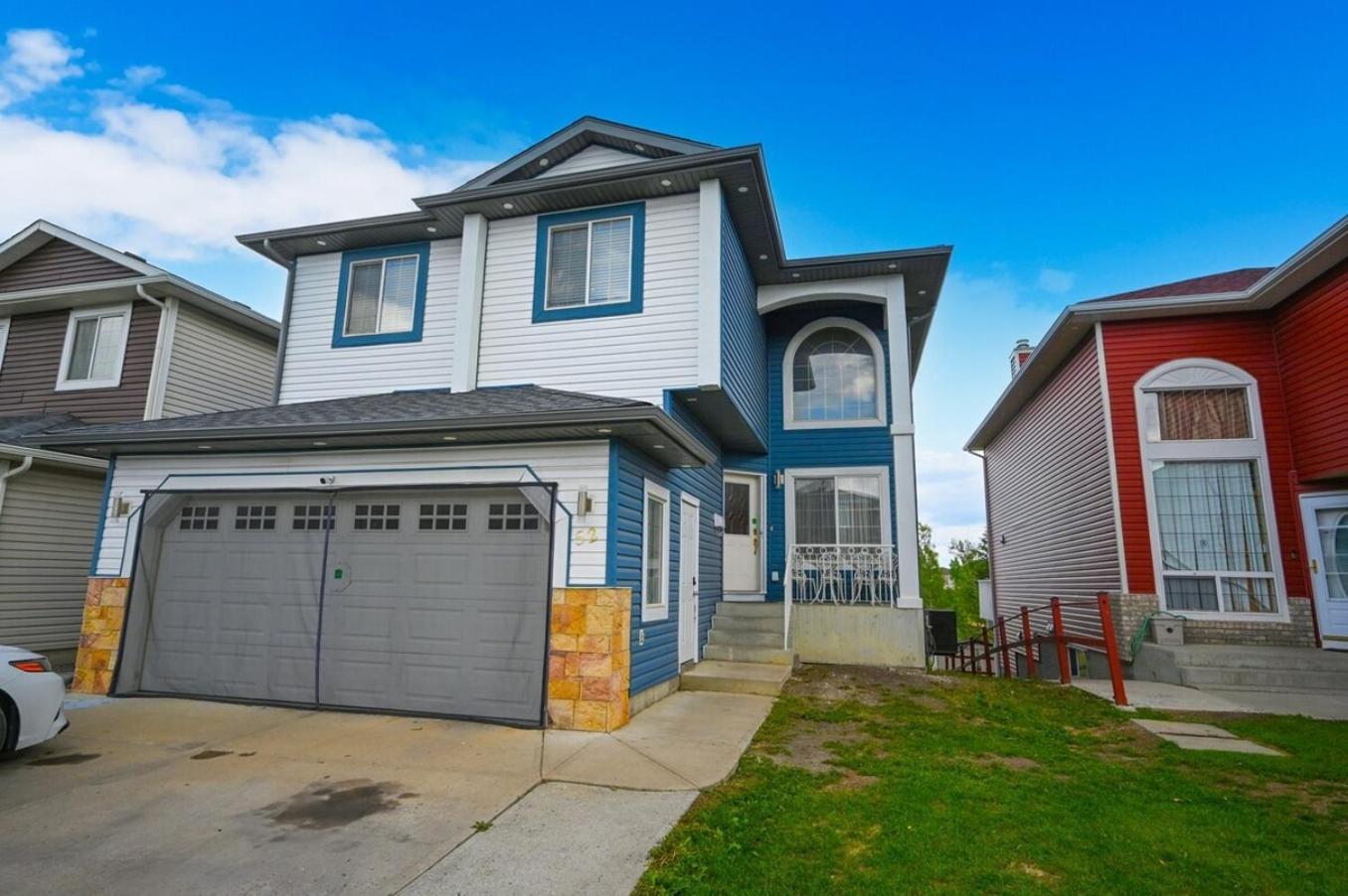 52-3 Bed Suite On Lake Central Ac By Airport YYC Eksteriør billede
